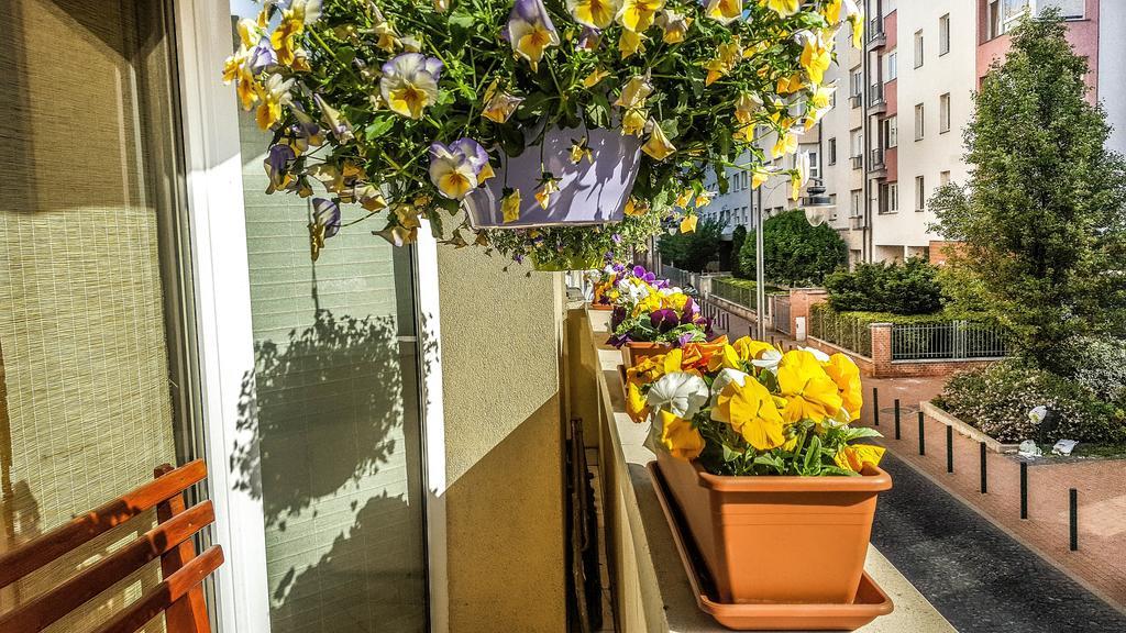 Lovely Corvin Apartment บูดาเปสต์ ภายนอก รูปภาพ