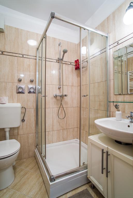 Lovely Corvin Apartment บูดาเปสต์ ภายนอก รูปภาพ